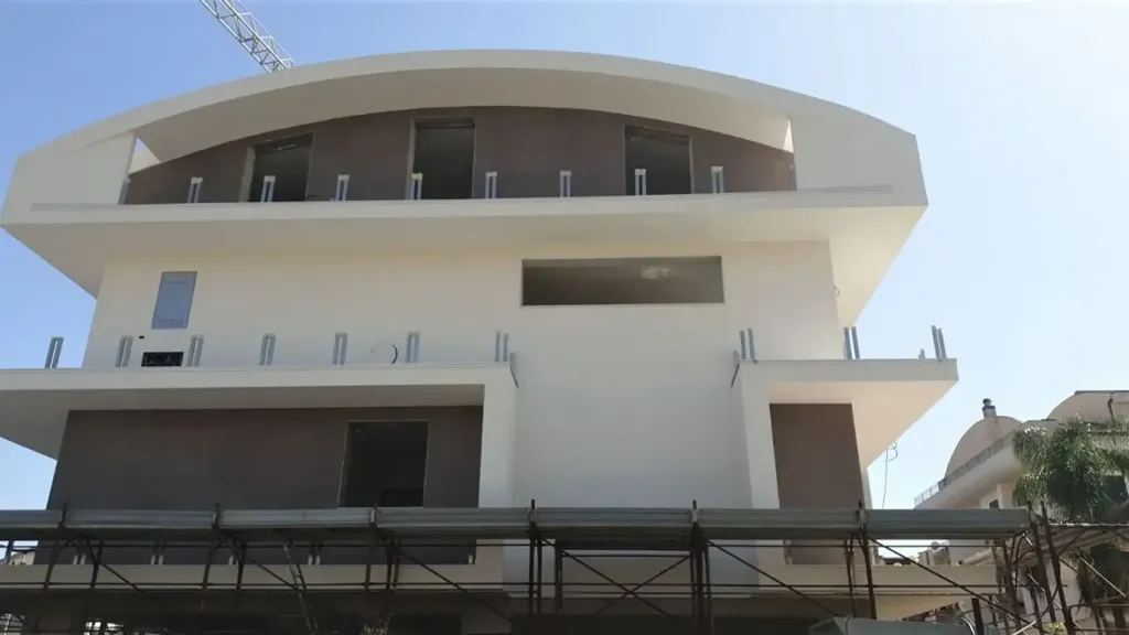 Esterno - Apartment with Balconies in Floridia
