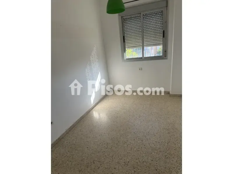 Pièces - Apartment with Parking in Avenida de la Paz, Sevilla