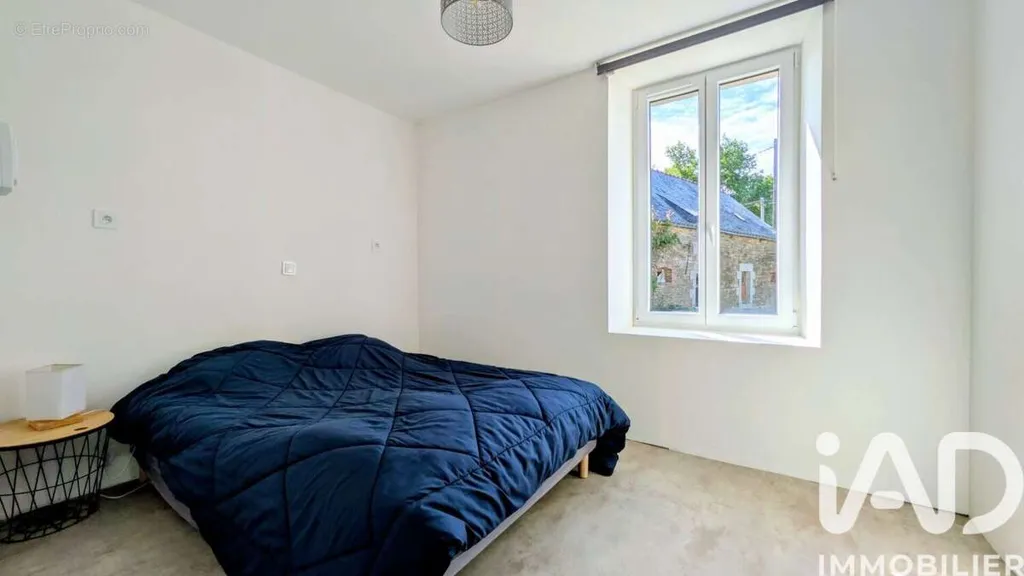 Maison 7 pièces à Radenac