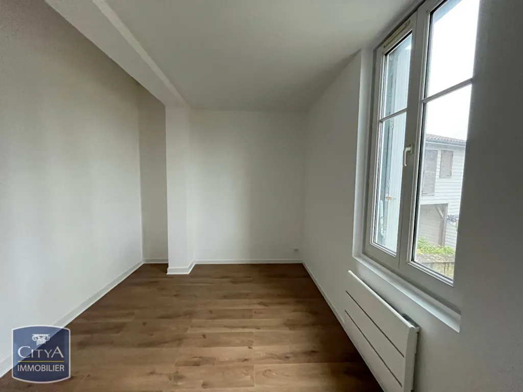 Toad - Modern 1-Bedroom Apartment in Talence