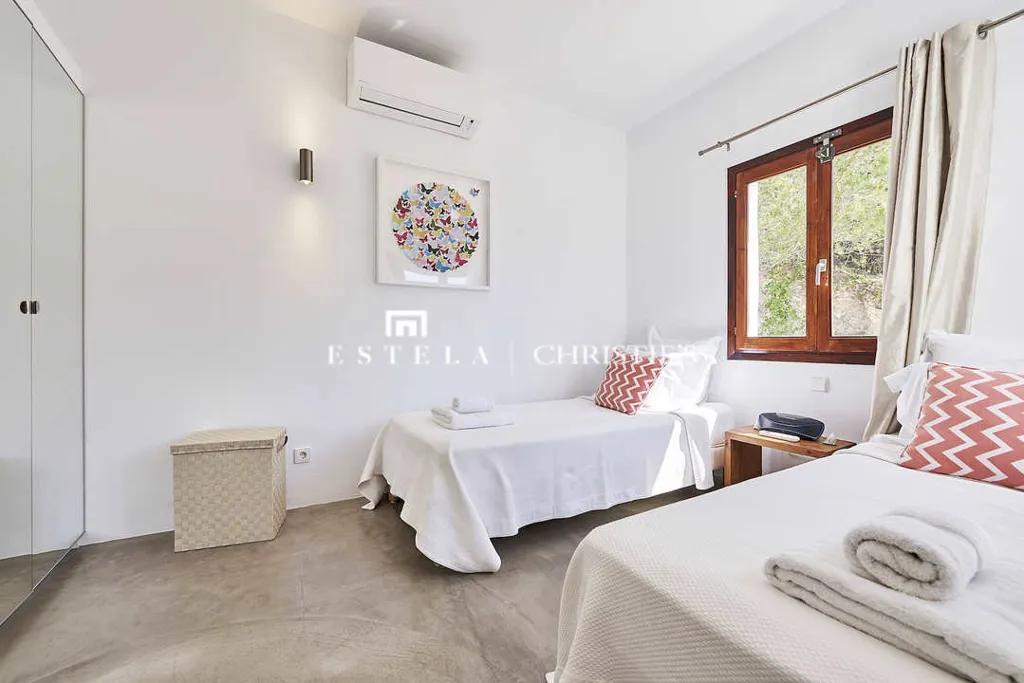 Chambres - Contemporary Villa with Pool in Es Cubells