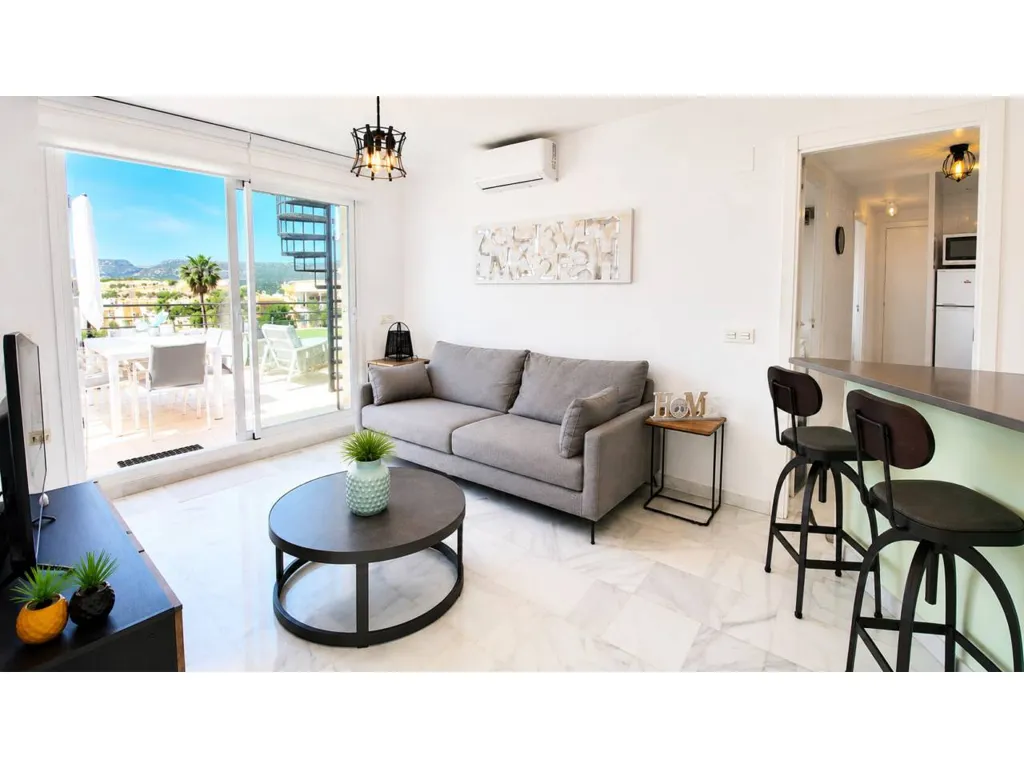 Elutuba - Reformed Penthouse with Private Solárium in Casares