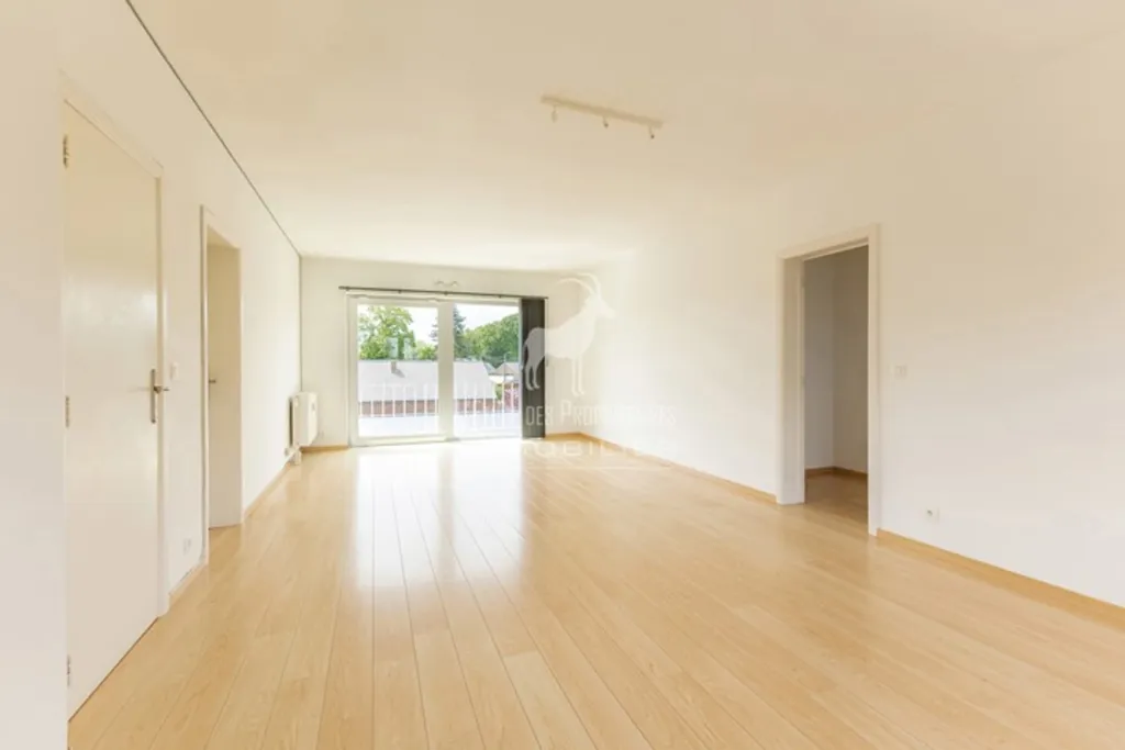 Pièces - Appartement 3 chambres avec balcon à Gozée