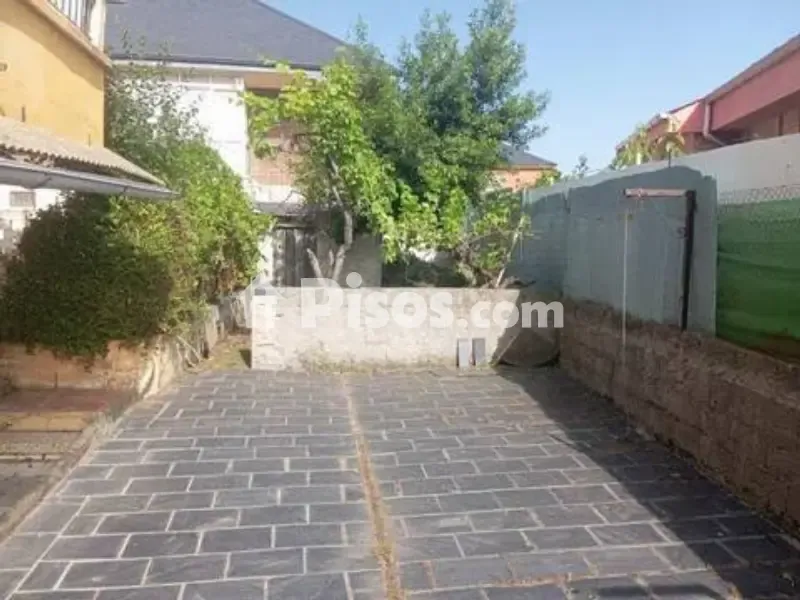 Giardino - Chalet with Two Independent Units in Bembibre