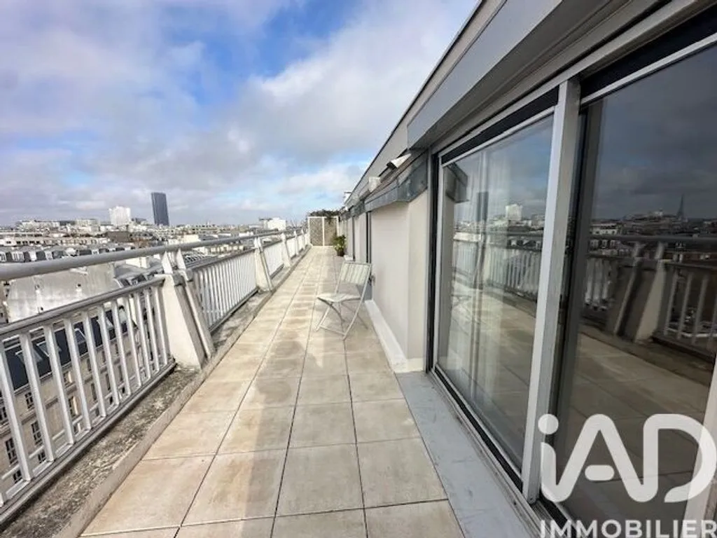 Balcon - Appartement Luxe avec Vue Panoramique sur la Tour Eiffel à Montparnasse