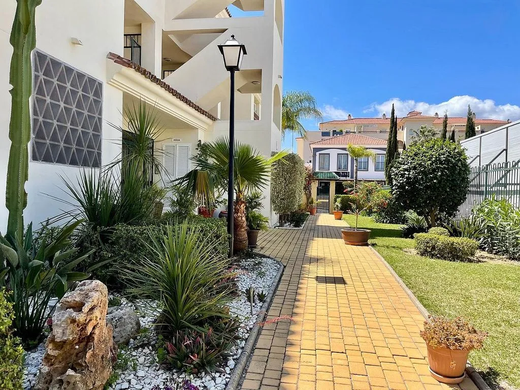 Aed - Modern Penthouse with Pool in Mijas Golf