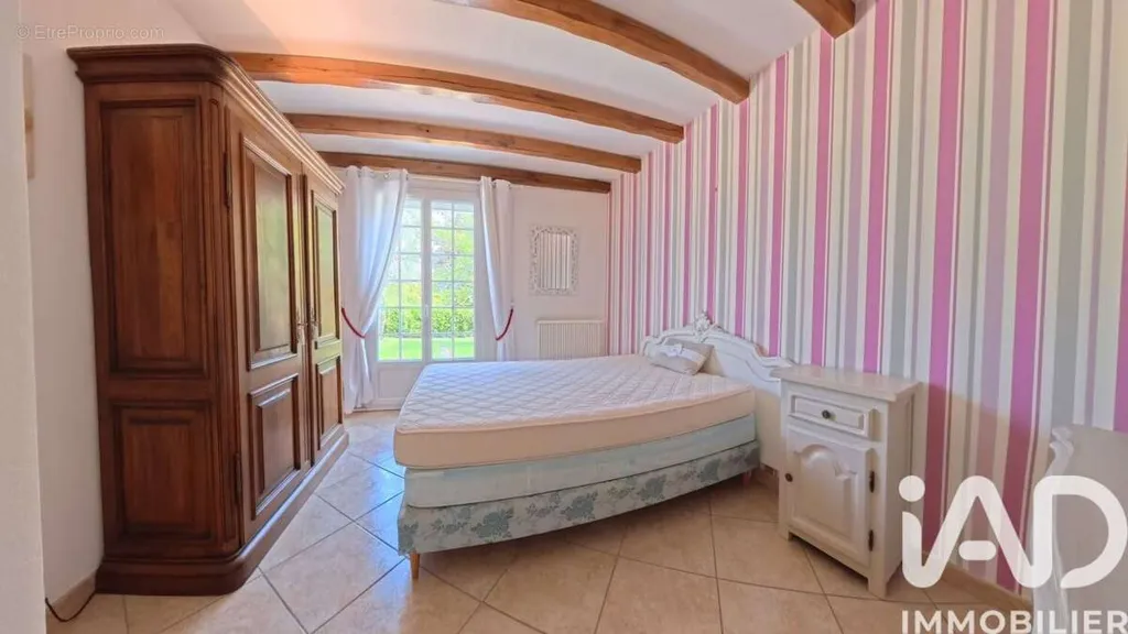 Maison 5 pièces à Magny-En-Vexin