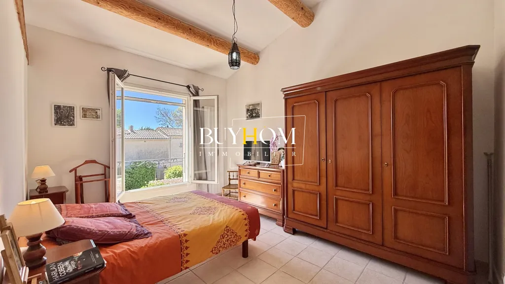 Chambres - Villa Familiale avec Piscine au Partage des Eaux à L'Isle-sur-la-Sorgue
