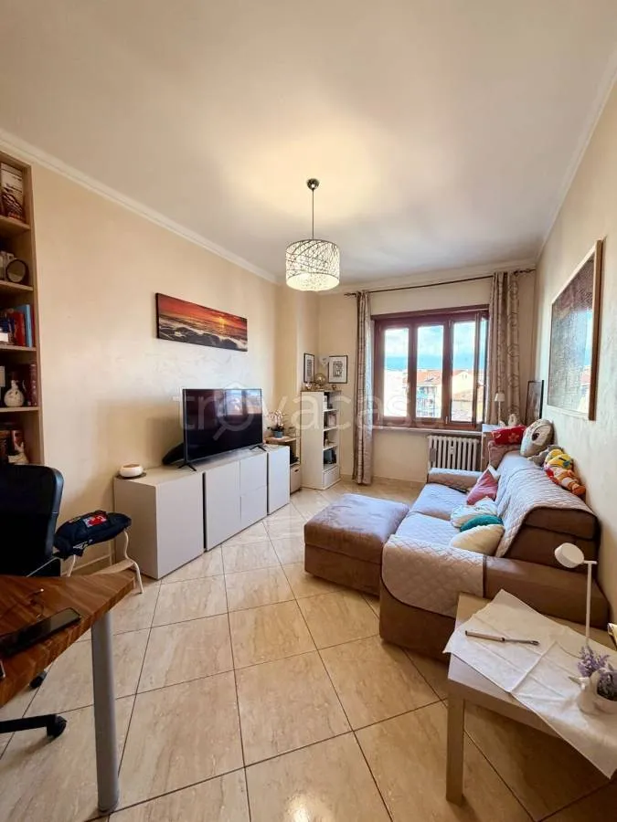 Séjour - Apartment with Balcony Veranda in Turin