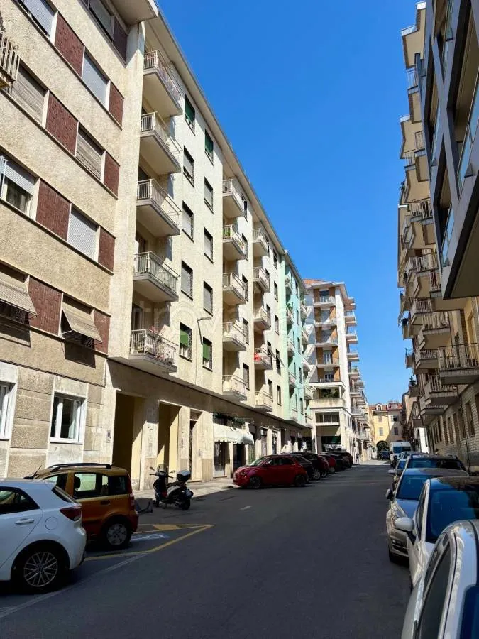 Extérieur - Modernised 2-Bed Flat with Balcony in Pinerolo