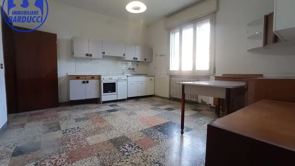 Maison 10 pièces à IT