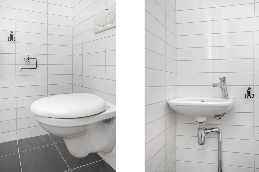 Bathrooms - Stylish 3-Bedroom Apartment in Hoofddorp