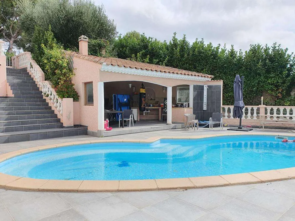 6-room house in Allauch