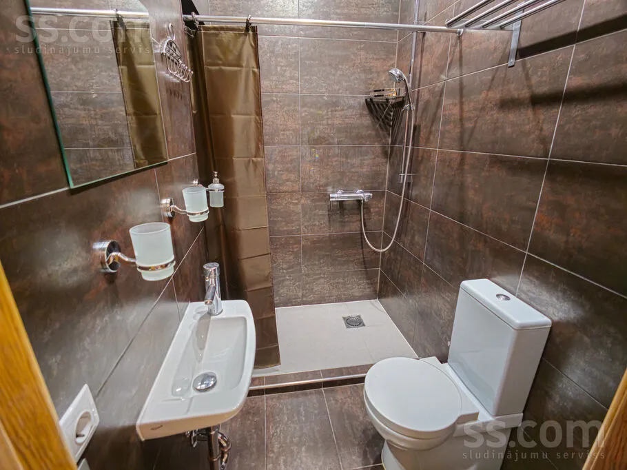 Salles de bain - 4-Bedroom Flat with Terrace in Riga Centre