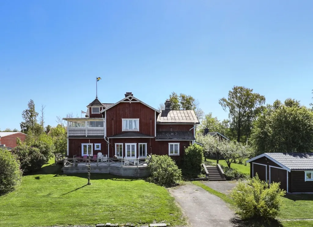 Välivaade - Villa with Waterfront View in Östhammar