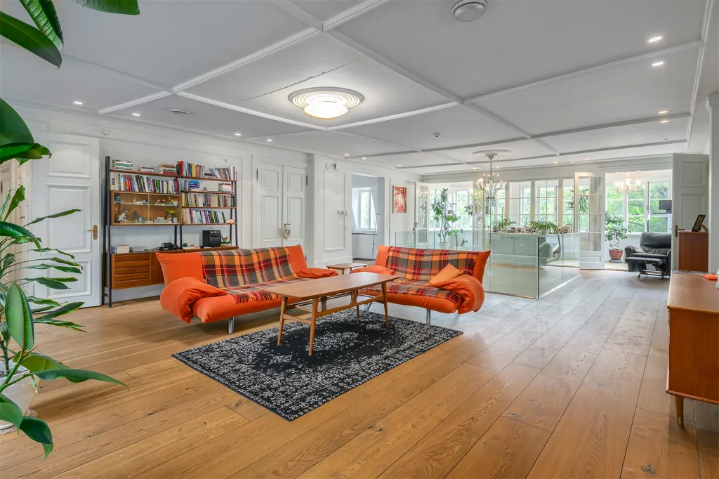 Living Room - Historic Villa with Garden in Tallinn