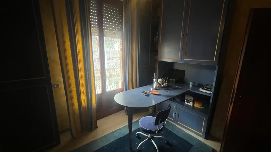 Kabinet - Rustic Apartment with Terrace in Empoli