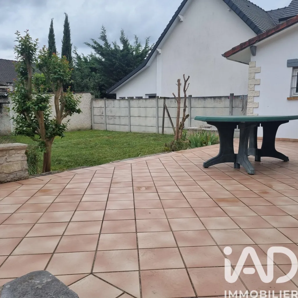 Jardin - Maison avec Jardin et Terrasse à Tremblay-En-France