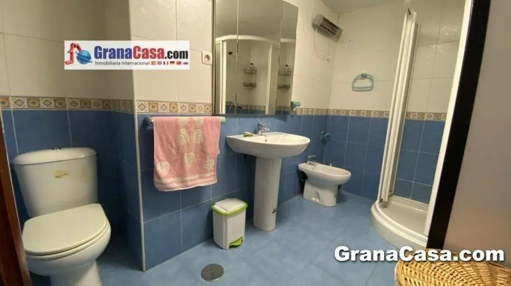 Salles de bain - Apartment with Terrace in Granada's Plaza de Toros