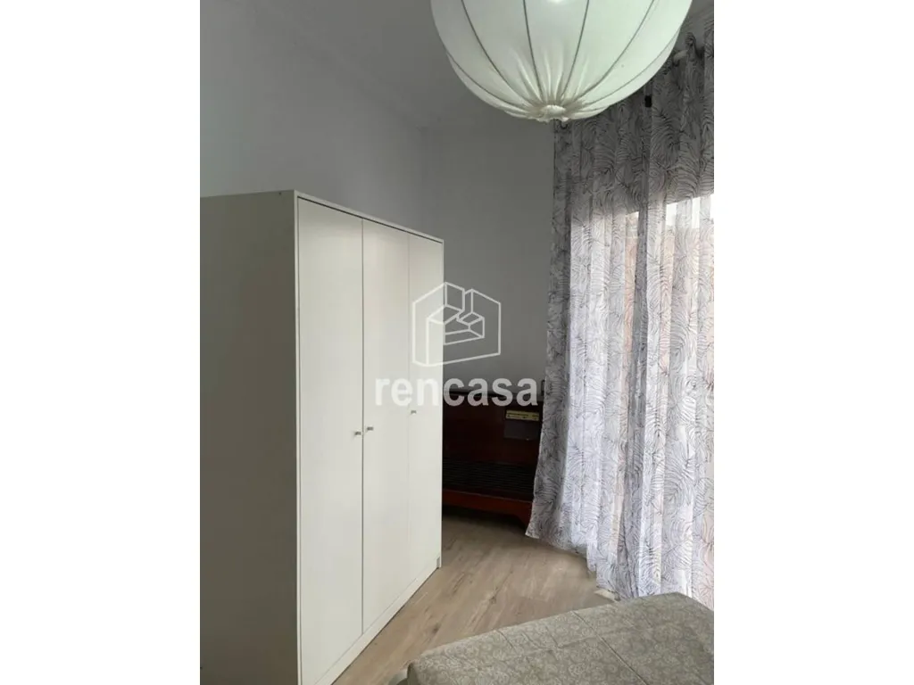 Magamistoad - Spacious Flat with Balcony in Lleida Centre
