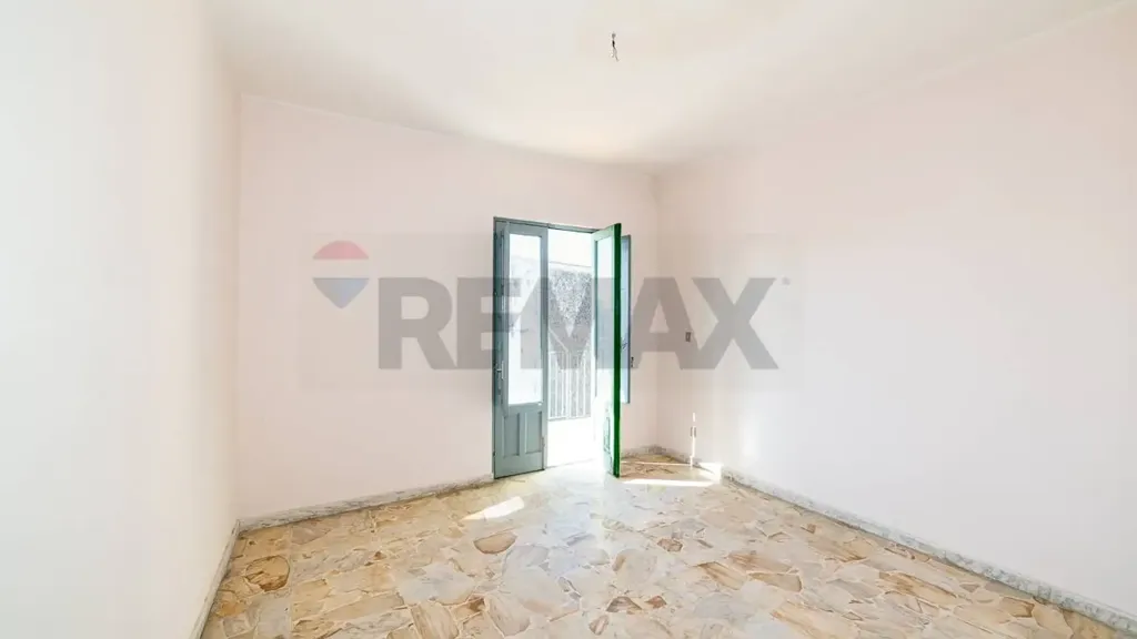 Rooms - Two-Level Apartment with Sea View in Aci Catena