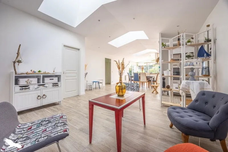 Living Room - Family House Near Triangle d'Or, Cannes