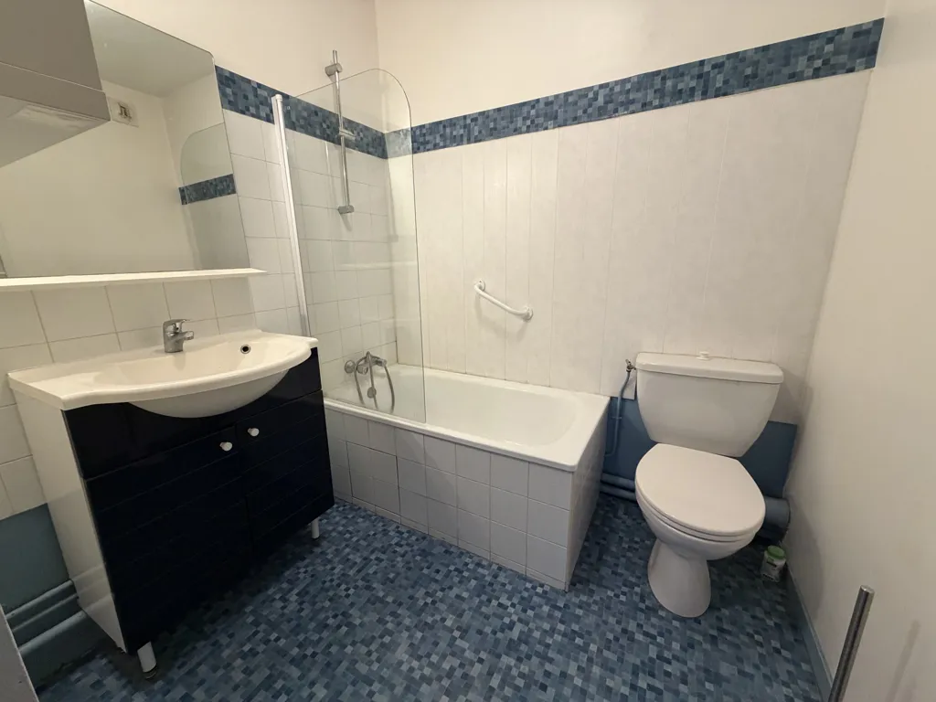 Salles de bain - Appartement avec terrasse à Saint-Jean-de-Luz