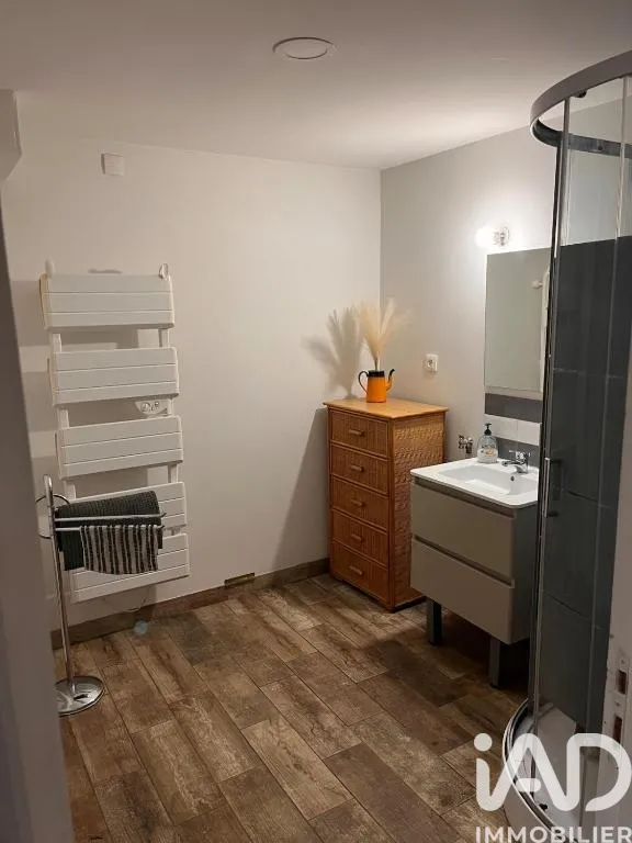 Bathrooms - Renovated House with Studio in Bourg-en-Bresse
