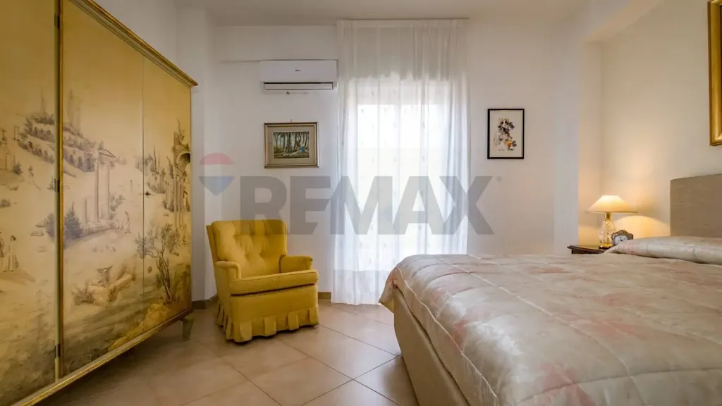Magamistoad - Spacious Apartment with Balcony in Palermo