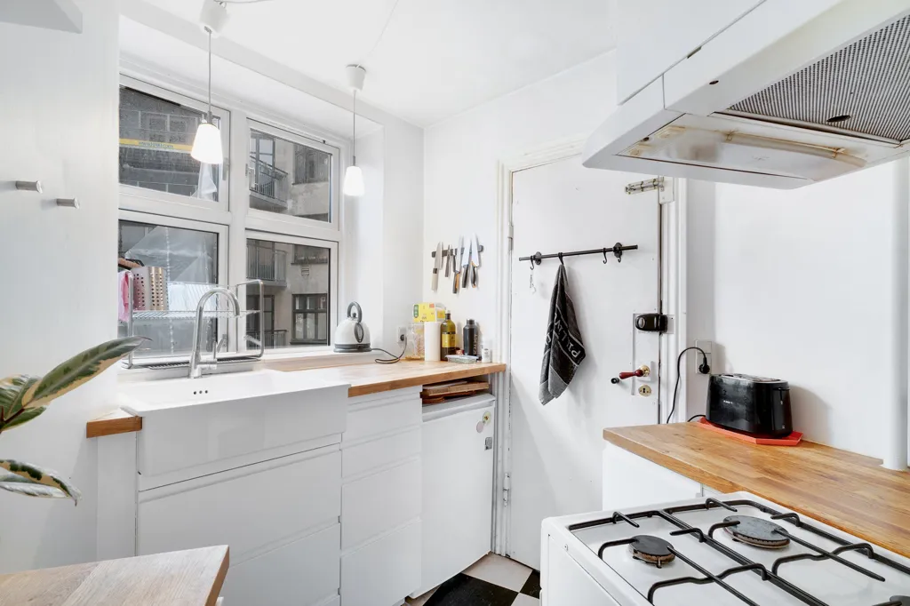 Cucina - Shareable Flat Near Metro in Østerbro