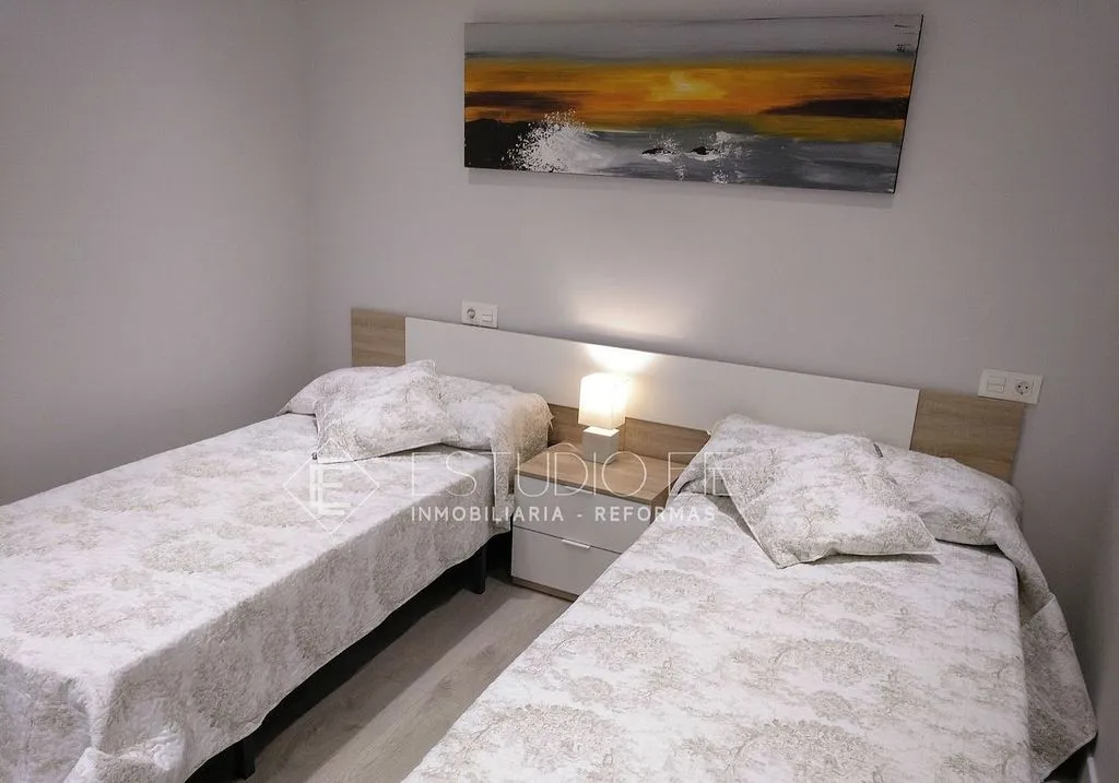 Chambres - Furnished Flat with Central Heating in Salamanca