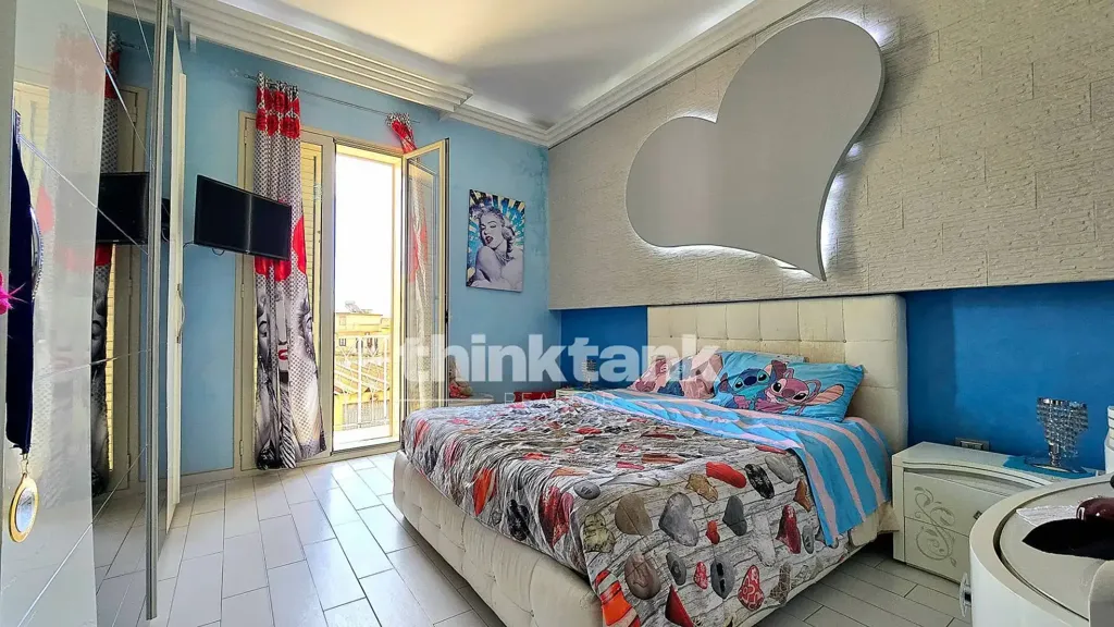 Chambres - Rear-Facing Apartment with Terrace in Avola