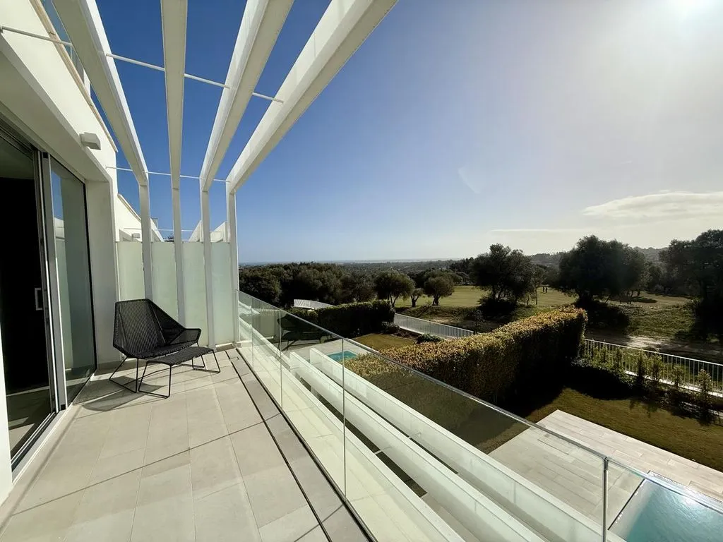 Terrass - Golf Villa with Sea Views in Sotogrande