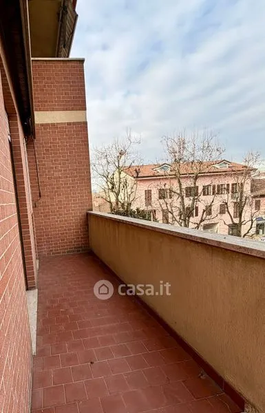 Balcone - Bright Apartment with Balcony in Asti