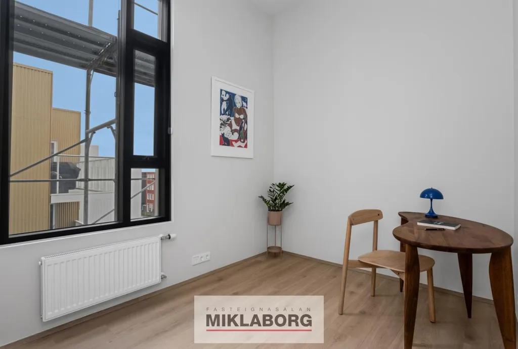 Studio - New Flat with Balcony in Hafnarbraut