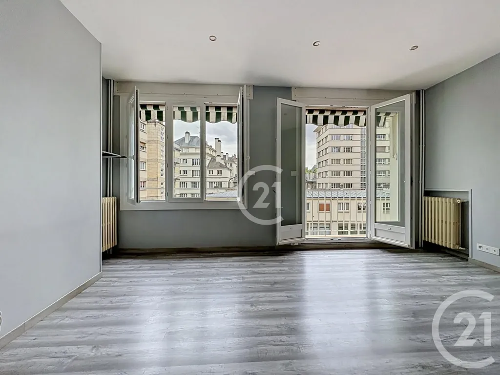 Pièces - Appartement F2 avec Balcon à Rouen Rive Droite