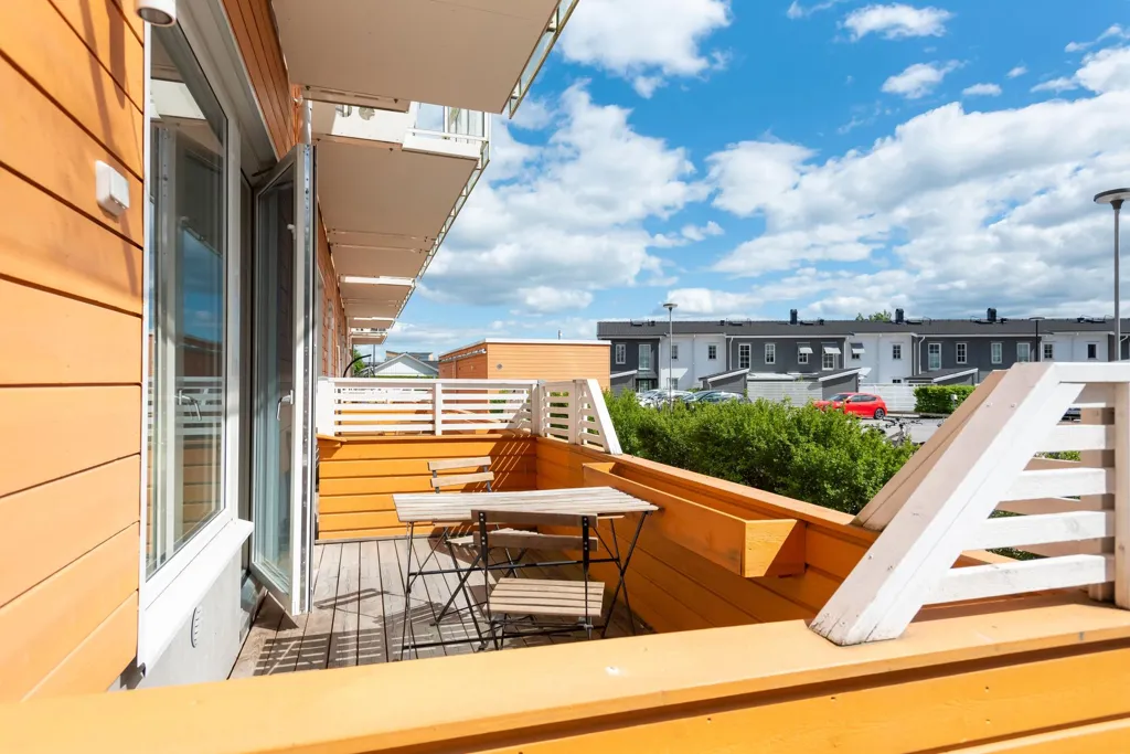 Rõdu - Modern Flat with South-Facing Terrace in Stockholm