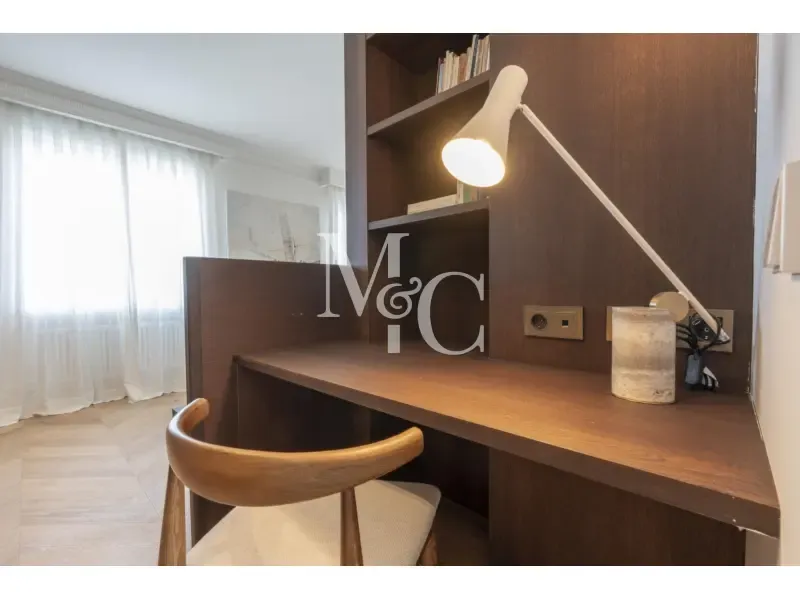 Kabinet - Penthouse with 360° Views in Goya, Madrid