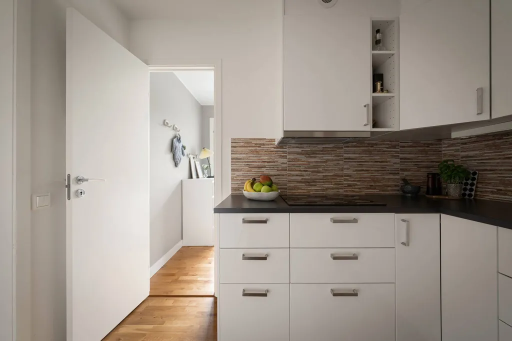 Cuisine - Apartment with West-Facing Balcony in Majorna