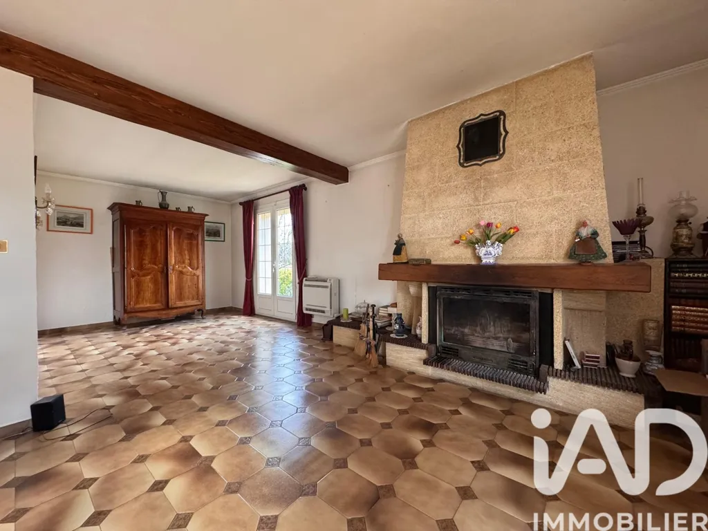 Séjour - Maison détachée avec piscine à Rochefort-du-Gard