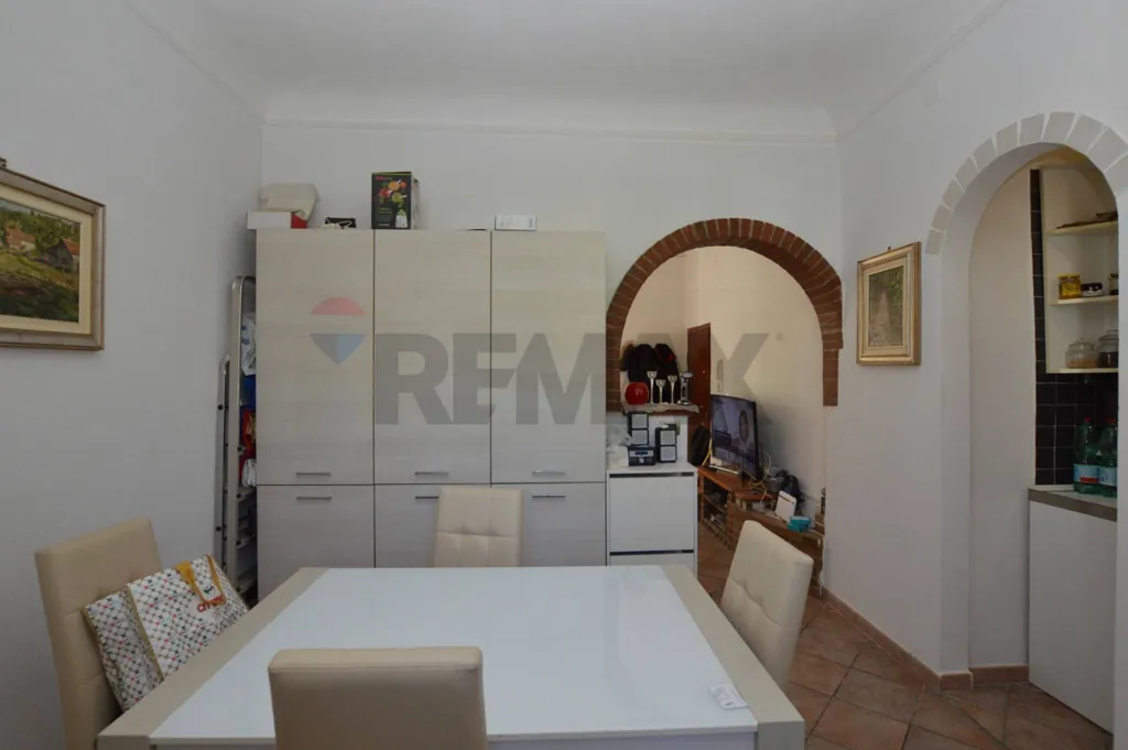 Salle à manger - Apartment with Terrace in Savona
