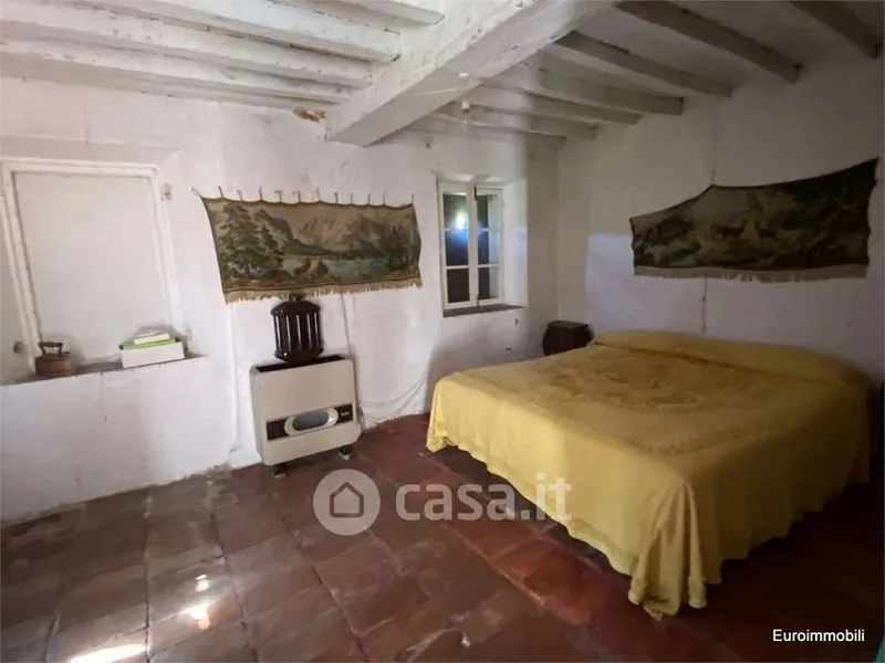 Magamistoad - Rustic Stone Farmhouse with Vineyard in Canossa