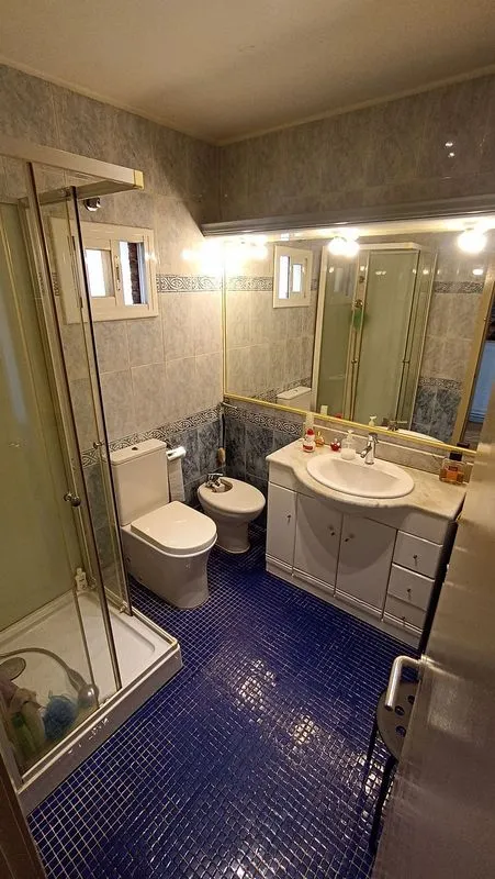 Vannitoad - Modernised Loft with Balcony in Cappont