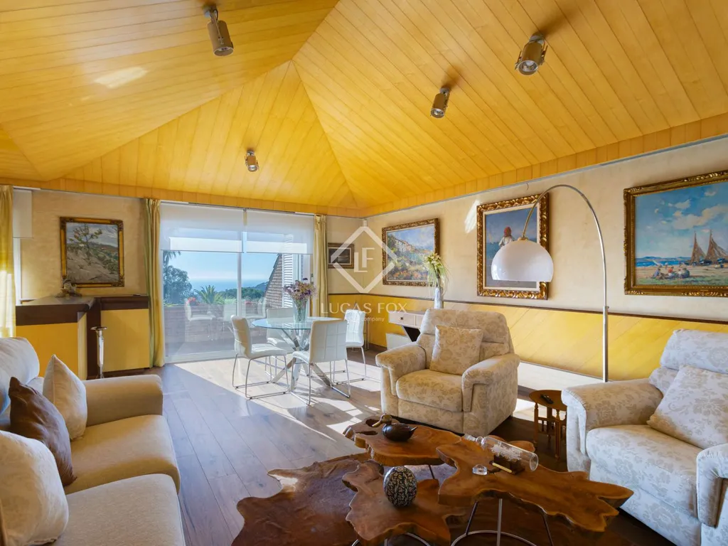 Séjour - Luxury Villa with Sea View in Premià de Dalt