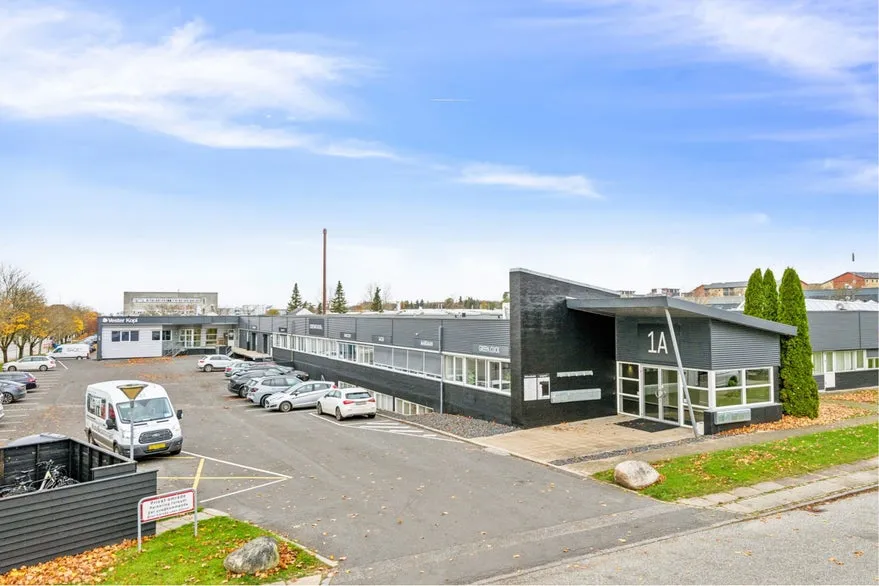 Ärihoone asukohas Aalborg