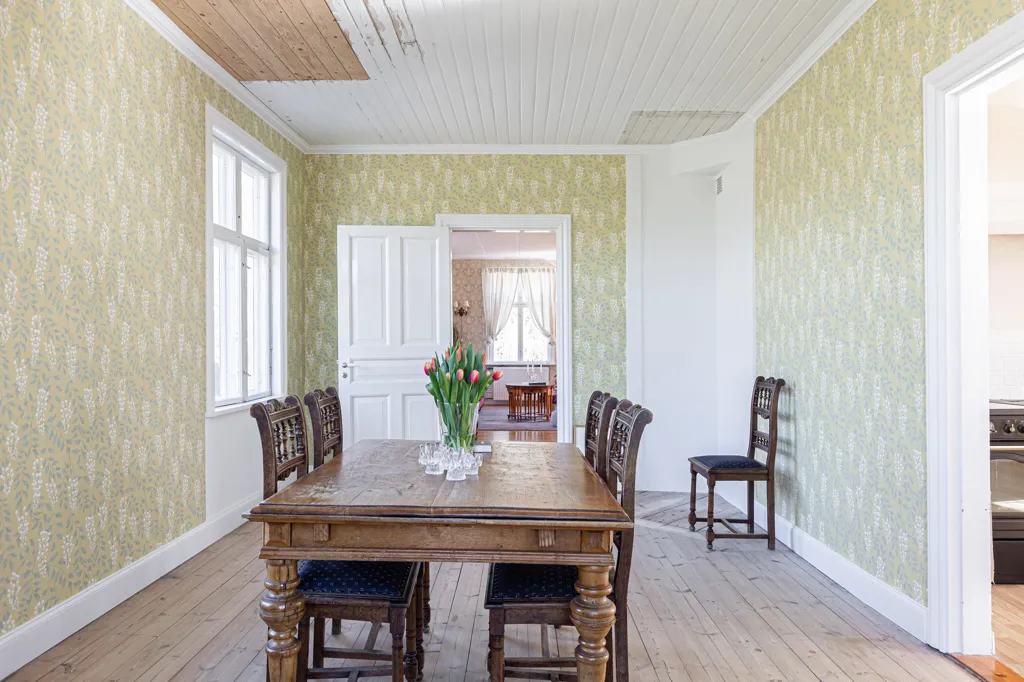 Salle à manger - Charming Farmhouse with Workshop in Salbohed