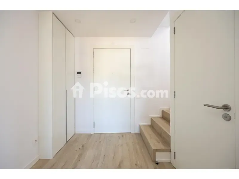 Esik - New Duplex with Pool in Tiana