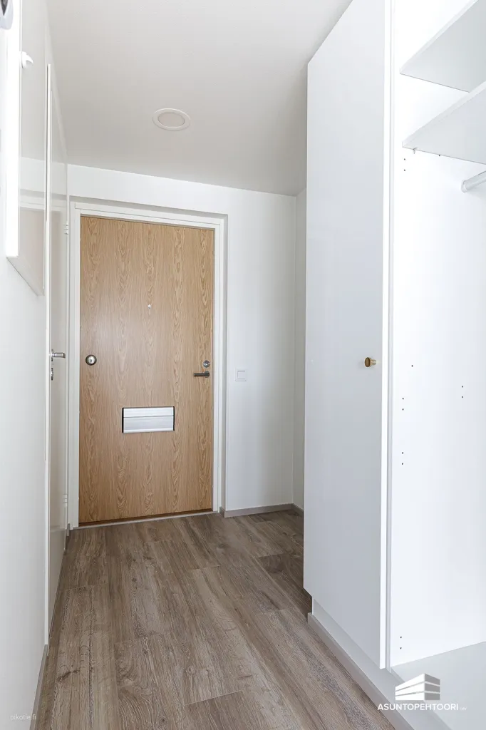 Ingresso - Modern Studio with Balcony in Lamminpää, Tampere