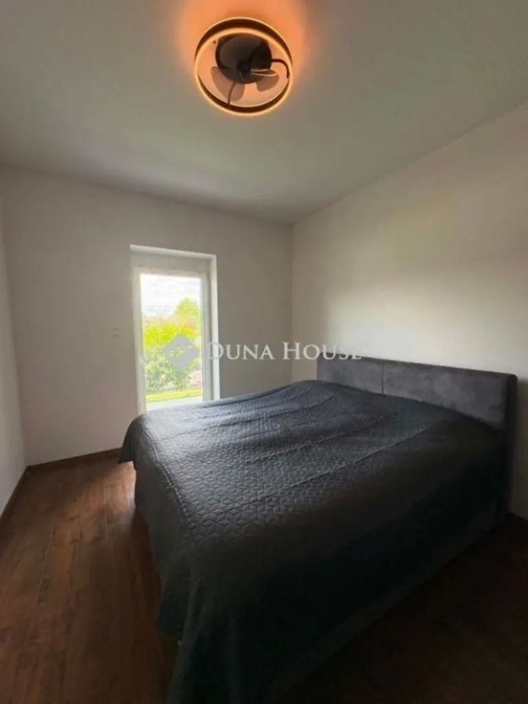 Chambres - Modern Apartment with Garden in Újhartyán