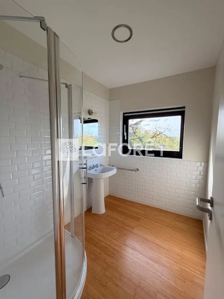 Vannitoad - Unique House with Lake View in Merignies